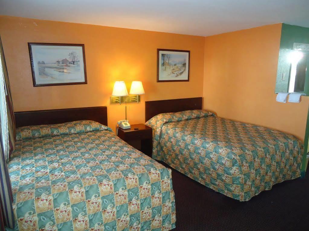 Motel Budget Host Somerset